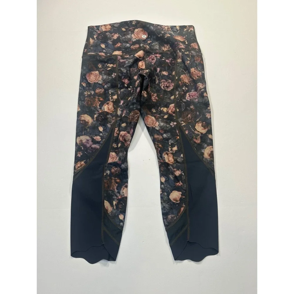 Lululemon Wunder Under Crop II Scallop Frosted Rose Multi Melanite Floral Size 4
